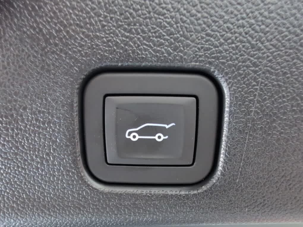 used 2025 GMC Acadia car, priced at $45,888