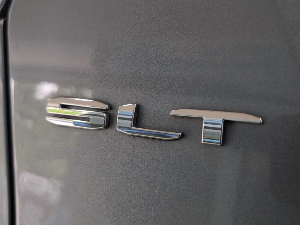 used 2021 GMC Acadia car, priced at $26,888