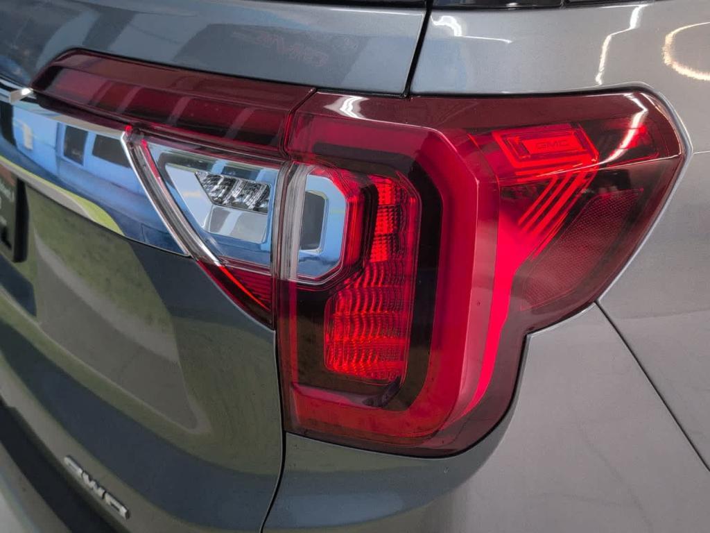 used 2021 GMC Acadia car, priced at $26,888