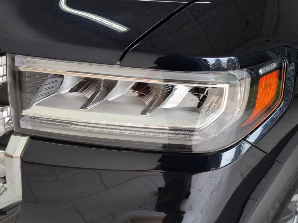 used 2022 GMC Acadia car, priced at $29,495