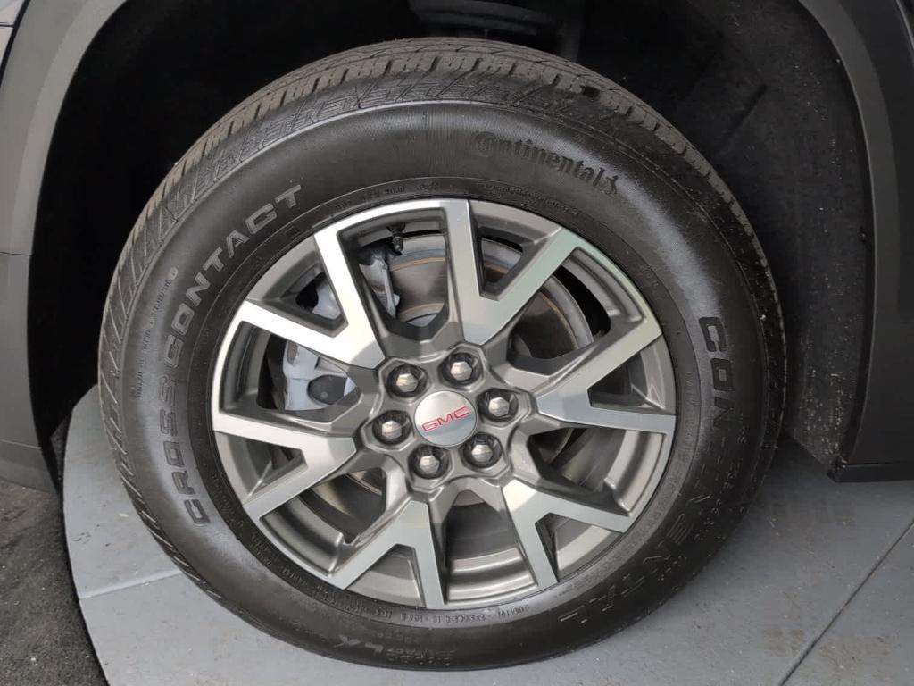 used 2022 GMC Acadia car, priced at $29,495