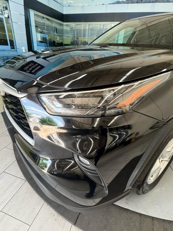 used 2024 Toyota Highlander car, priced at $39,888