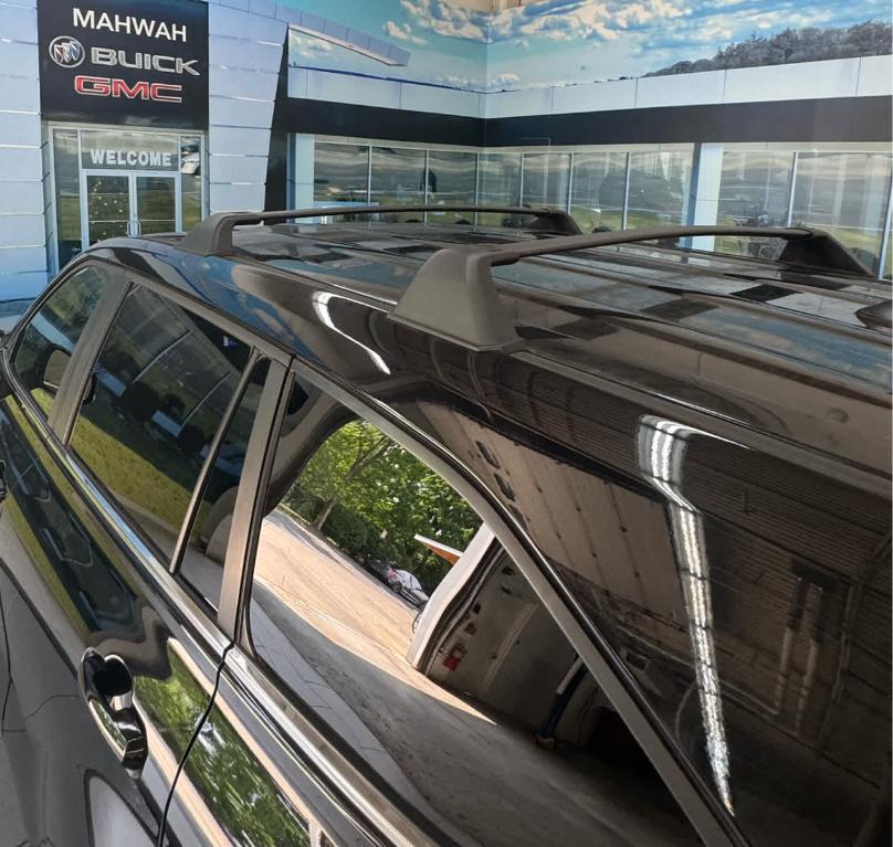 used 2024 Toyota Highlander car, priced at $39,888