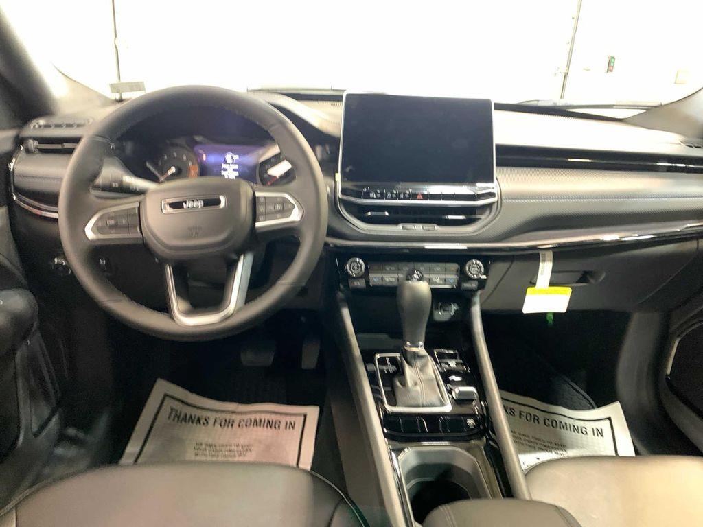 new 2026 Jeep Compass car, priced at $38,335