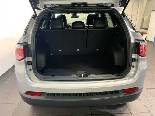 new 2025 Jeep Compass car, priced at $31,555