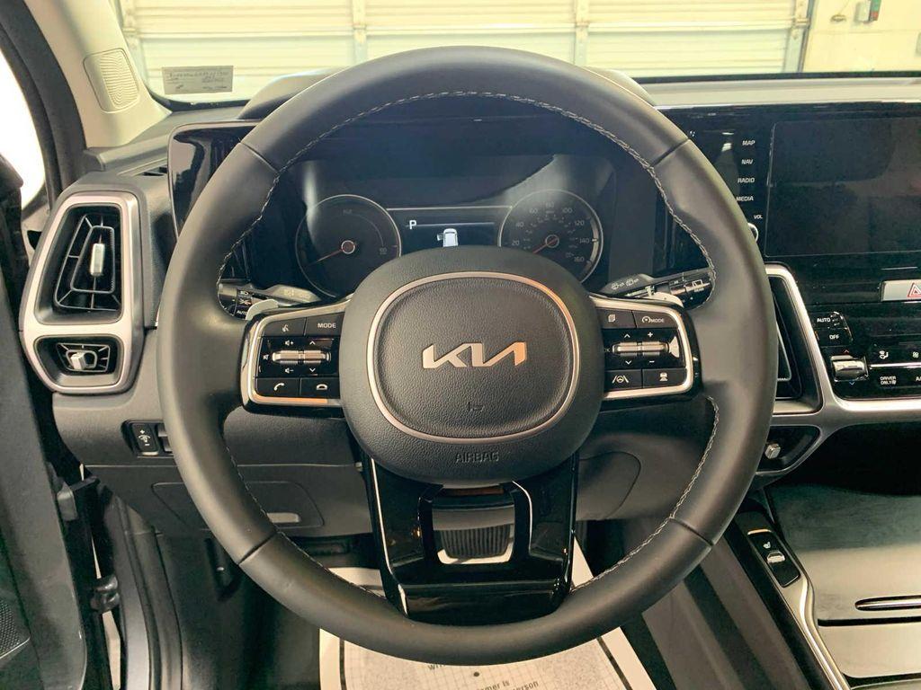 used 2023 Kia Sorento Hybrid car, priced at $34,987