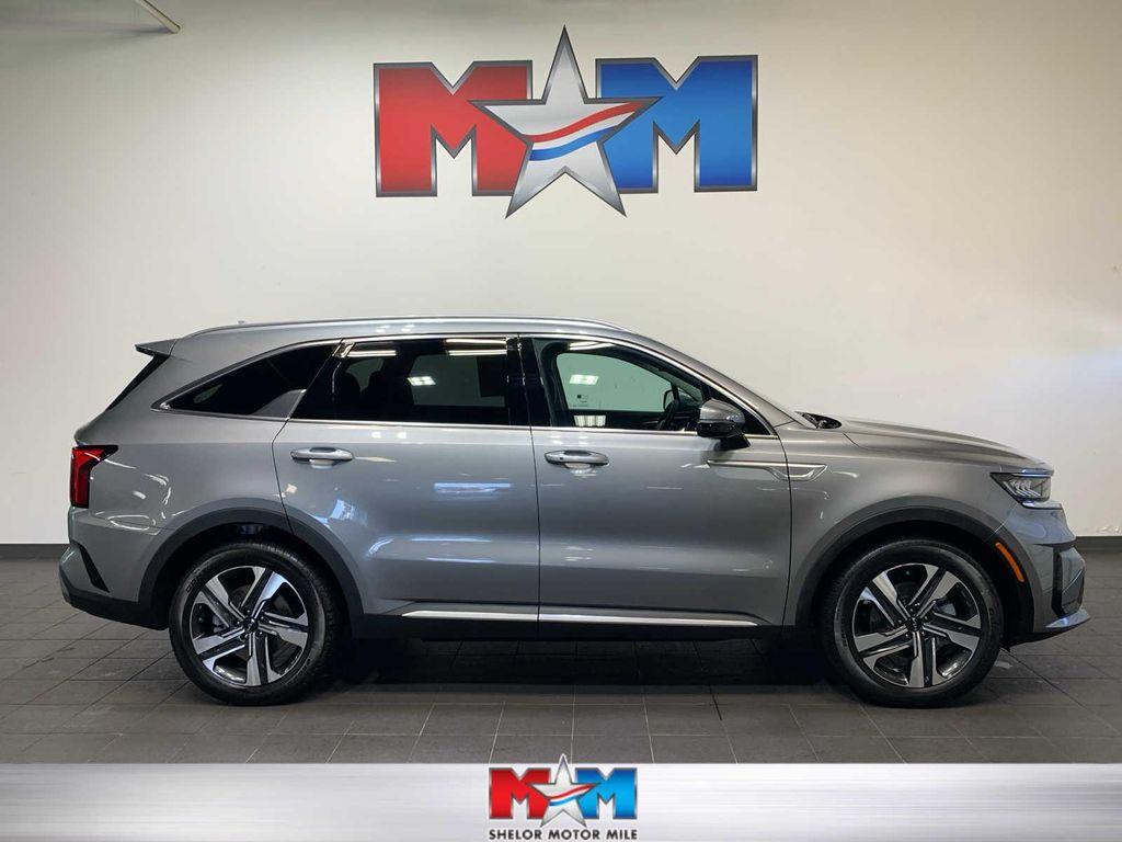 used 2023 Kia Sorento Hybrid car, priced at $34,987