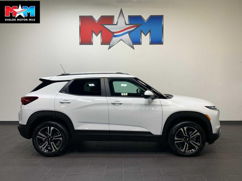 new 2026 Chevrolet TrailBlazer car, priced at $29,581