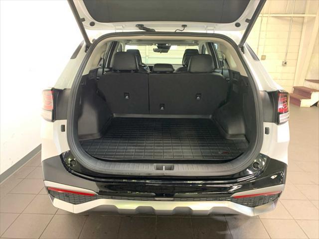 used 2023 Kia Sportage car, priced at $34,879