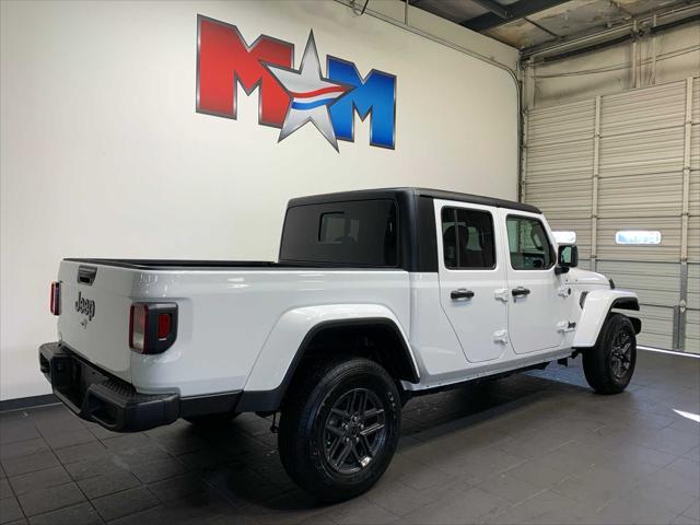 new 2024 Jeep Gladiator car, priced at $48,504