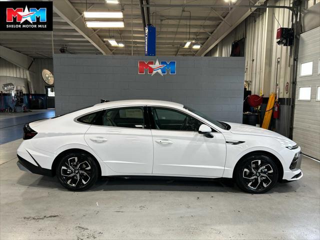 new 2025 Hyundai Sonata car, priced at $30,470