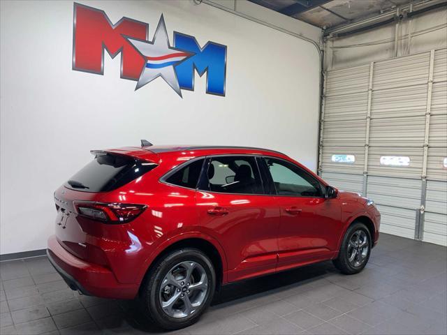 used 2023 Ford Escape car, priced at $29,989