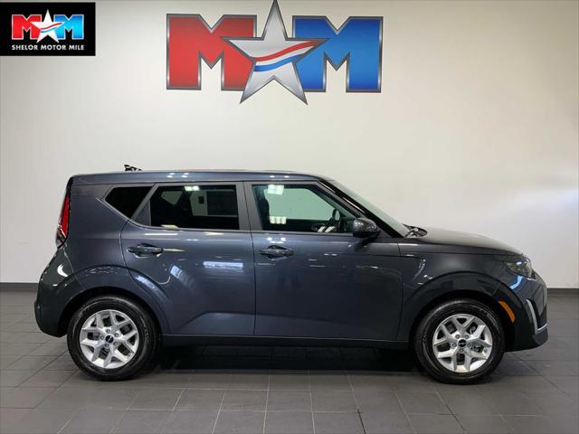 new 2025 Kia Soul car, priced at $21,908