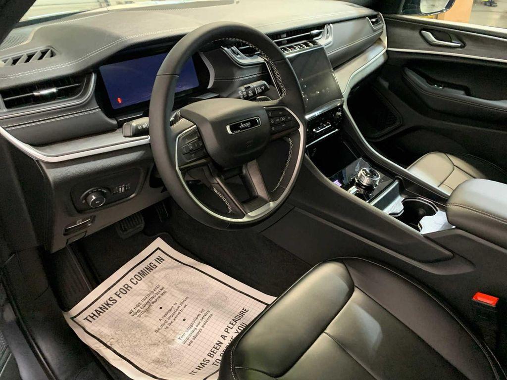 new 2025 Jeep Grand Cherokee car, priced at $51,230