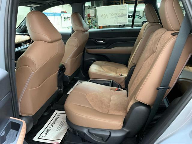new 2025 Toyota Grand Highlander Hybrid car, priced at $64,148