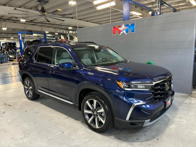 new 2025 Honda Pilot car, priced at $54,530