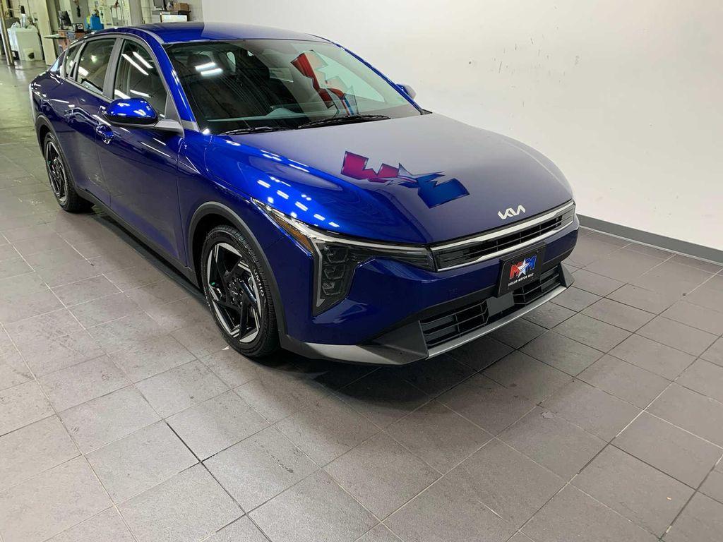 new 2025 Kia K4 car, priced at $24,678