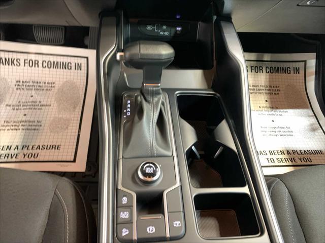 new 2025 Kia Sorento car, priced at $33,660