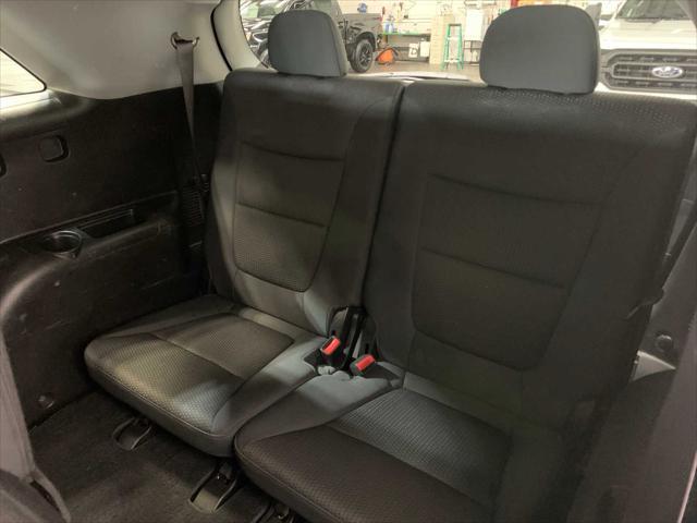 used 2011 Kia Sorento car, priced at $9,989