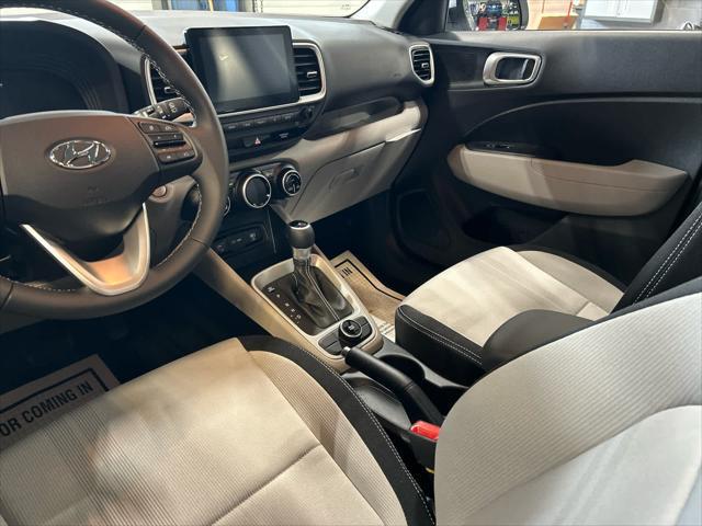 new 2025 Hyundai Venue car, priced at $23,788