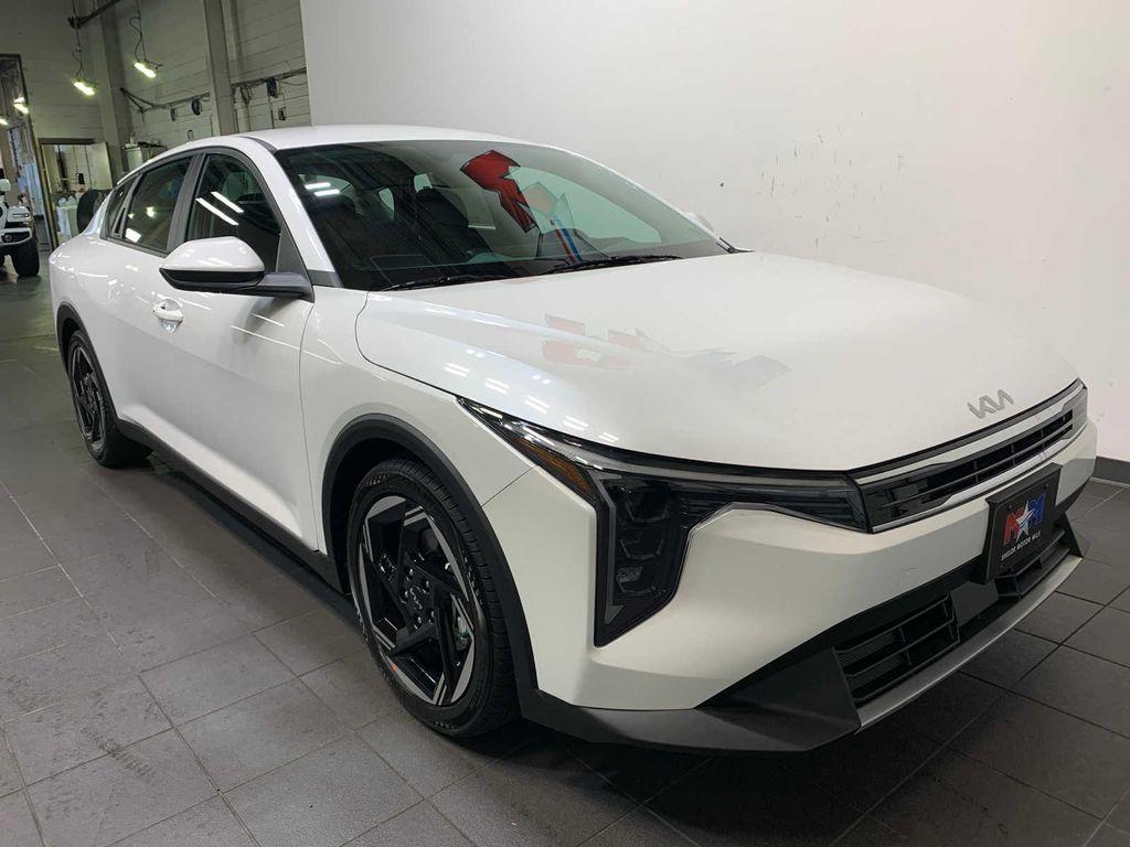 new 2025 Kia K4 car, priced at $24,963