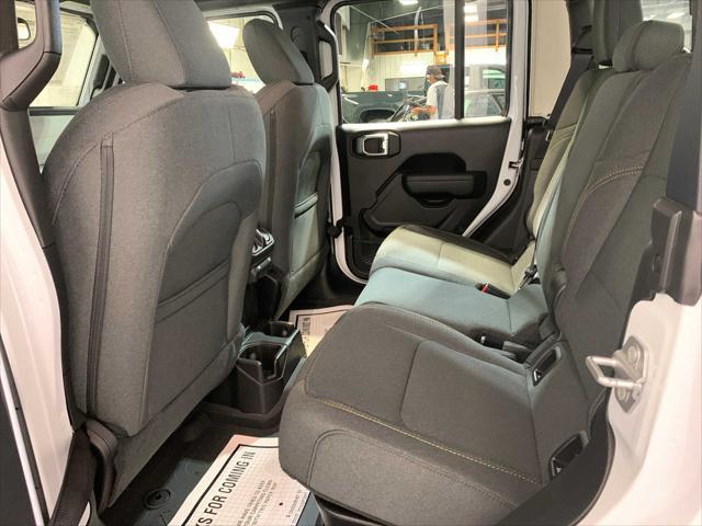 new 2025 Jeep Gladiator car, priced at $41,310