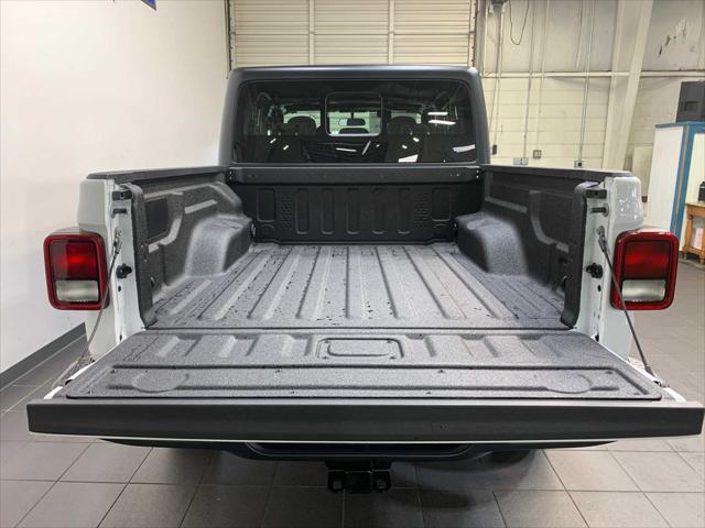 new 2025 Jeep Gladiator car, priced at $41,310