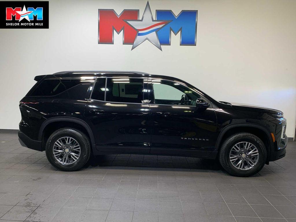 new 2026 Chevrolet Traverse car, priced at $46,920