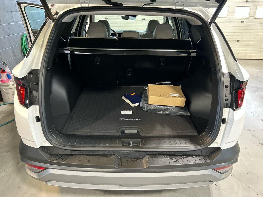 new 2026 Hyundai Tucson car, priced at $35,230