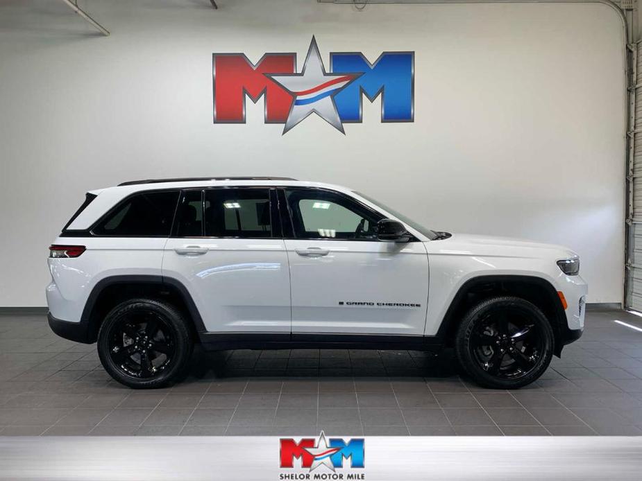 used 2023 Jeep Grand Cherokee car, priced at $36,988