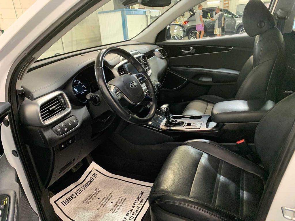 used 2019 Kia Sorento car, priced at $25,789