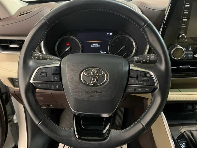 used 2021 Toyota Highlander car, priced at $36,489