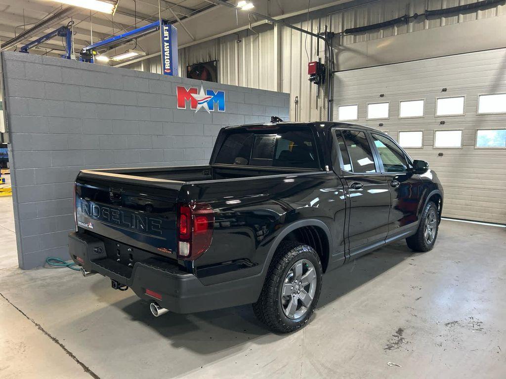 new 2025 Honda Ridgeline car, priced at $44,495