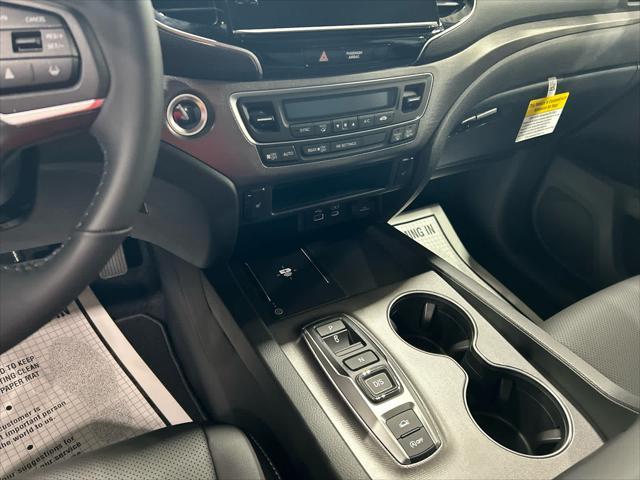 new 2025 Honda Ridgeline car, priced at $45,685