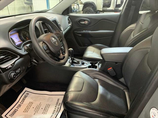 used 2023 Jeep Cherokee car, priced at $30,989