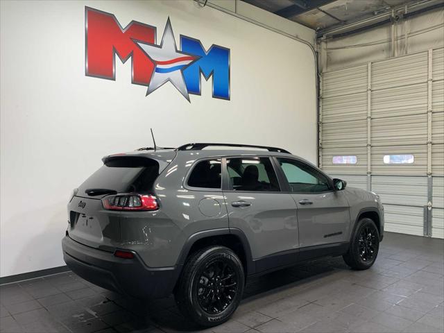 used 2023 Jeep Cherokee car, priced at $30,989