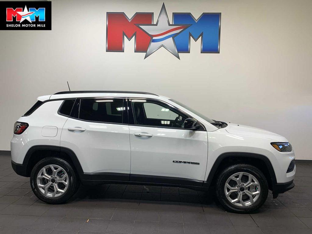new 2026 Jeep Compass car, priced at $29,095