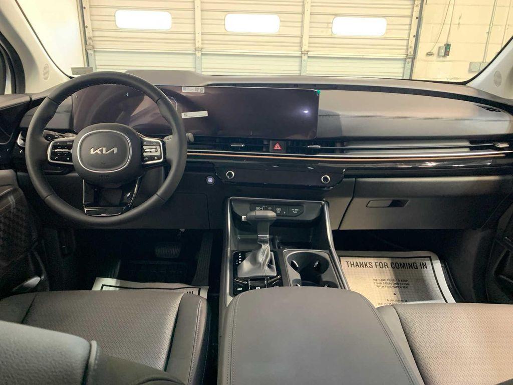 new 2026 Kia Carnival car, priced at $51,798