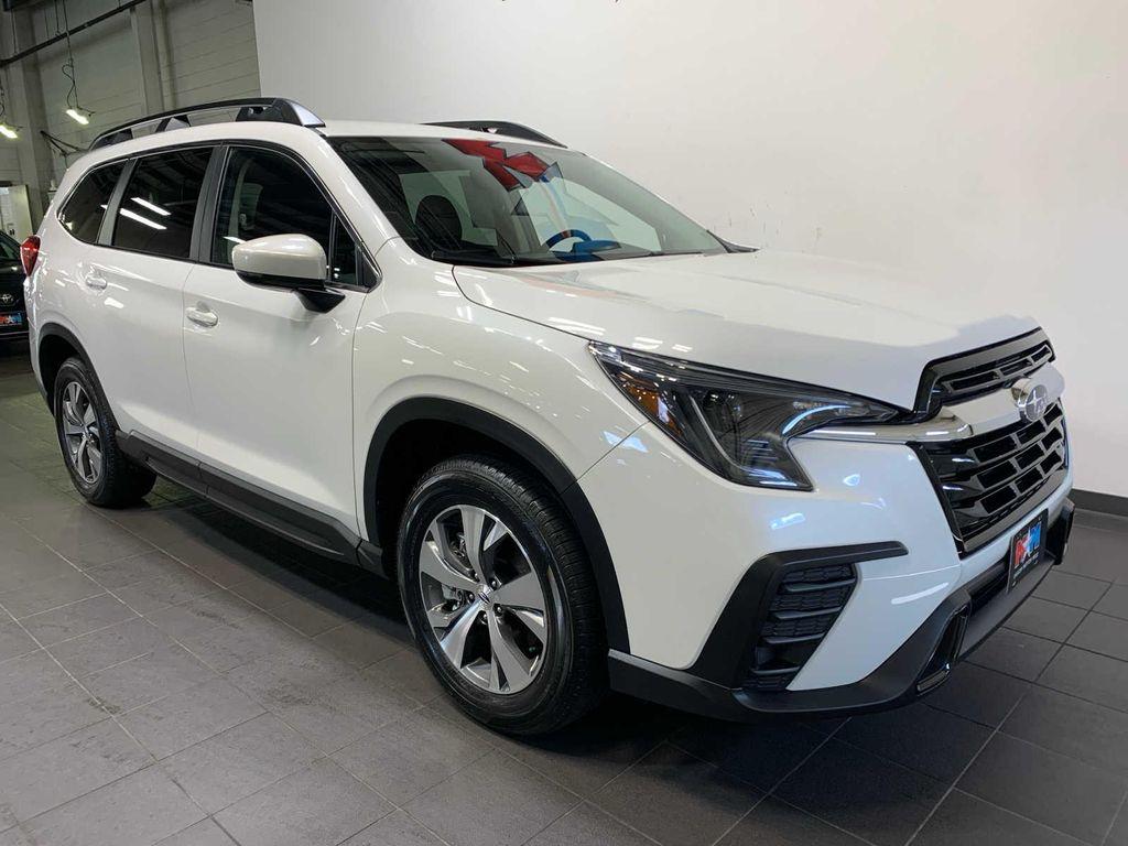 used 2025 Subaru Ascent car, priced at $38,990