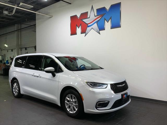 used 2023 Chrysler Pacifica car, priced at $28,789