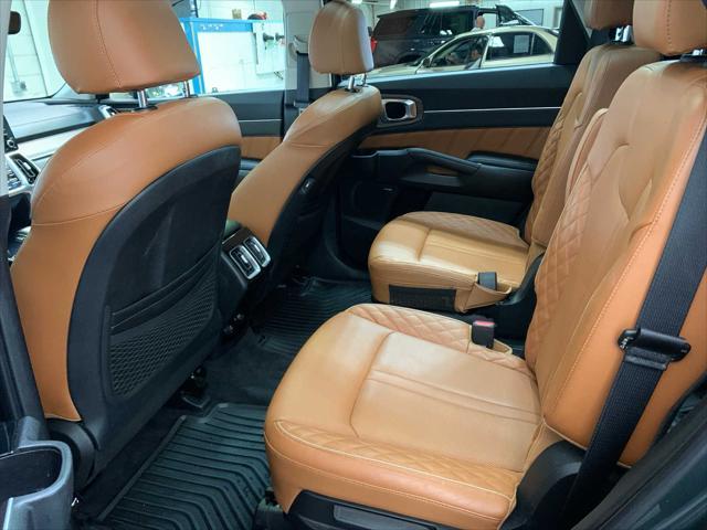 used 2021 Kia Sorento car, priced at $28,789