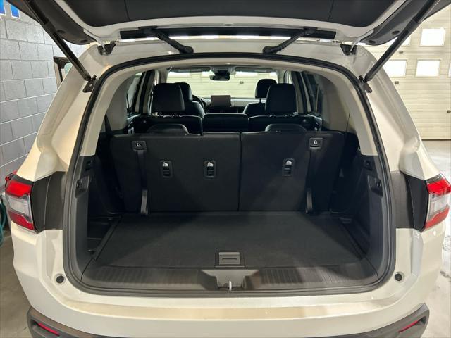 new 2025 Honda Pilot car, priced at $51,505