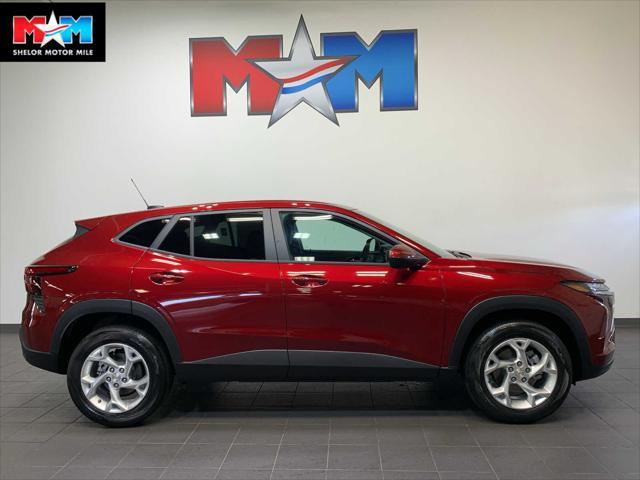 new 2025 Chevrolet Trax car, priced at $22,890