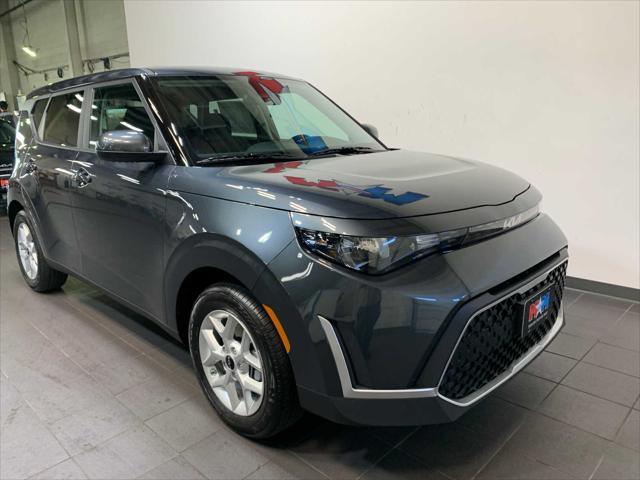 new 2025 Kia Soul car, priced at $21,908