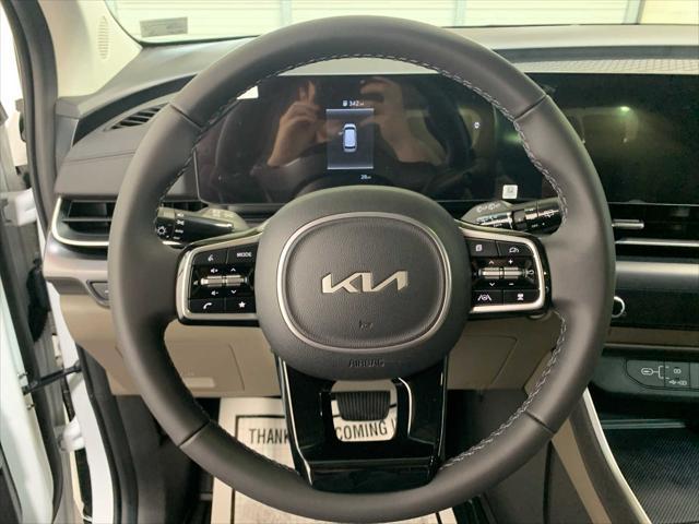 new 2025 Kia Carnival car, priced at $40,486