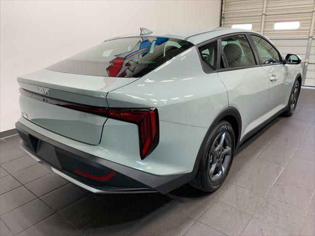 new 2025 Kia K4 car, priced at $23,928