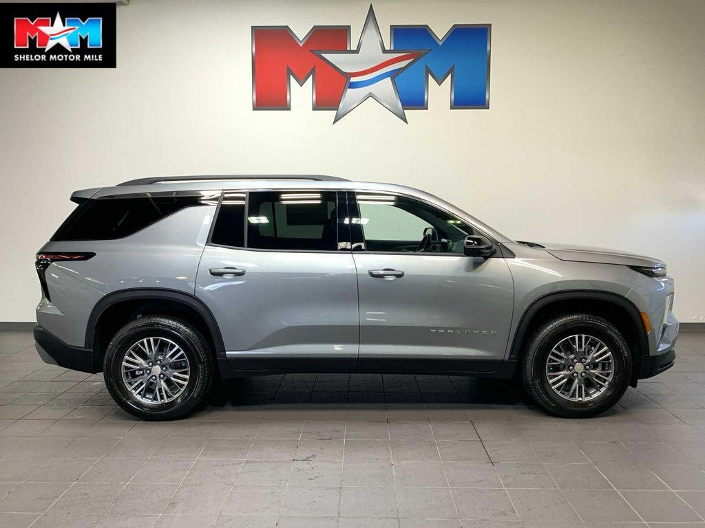new 2026 Chevrolet Traverse car, priced at $46,491