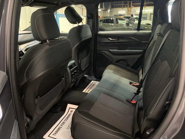 new 2025 Jeep Grand Cherokee car, priced at $43,415