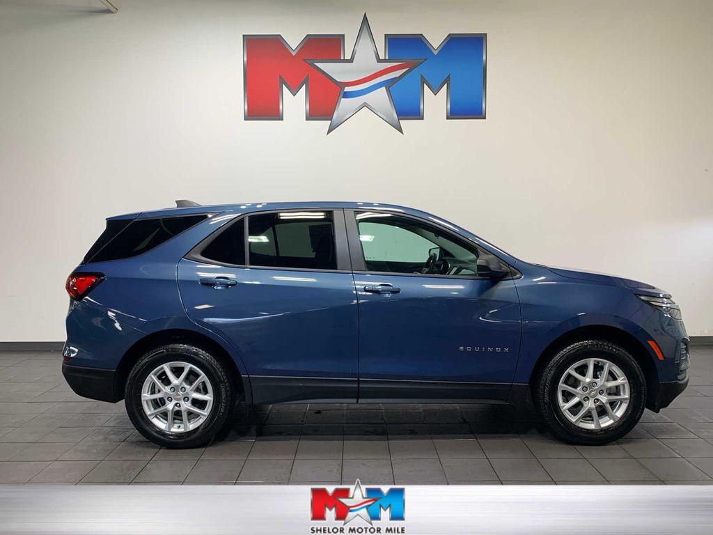 used 2024 Chevrolet Equinox car, priced at $25,489