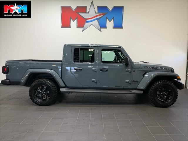 new 2025 Jeep Gladiator car, priced at $48,205